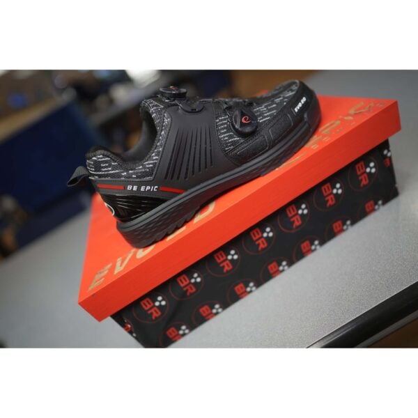 Epic Evo2D Dual Dial Performance Right Hand Wide Bowling Shoes - Image 12